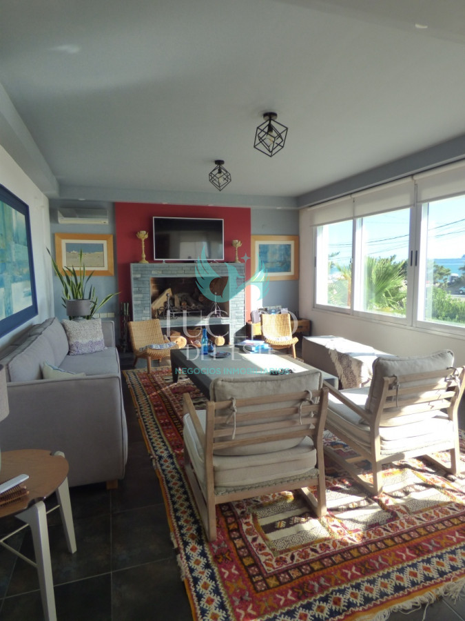 Casa ID.248 - Vendo Casa 6 Dorm 7 Baños Exclusiva, Frente al Mar