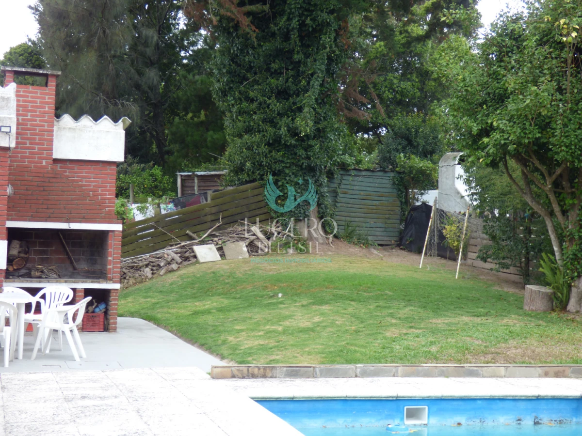 Casa ID.1713 - Alquiler anual casa de 5 Dorm 3 Baños 