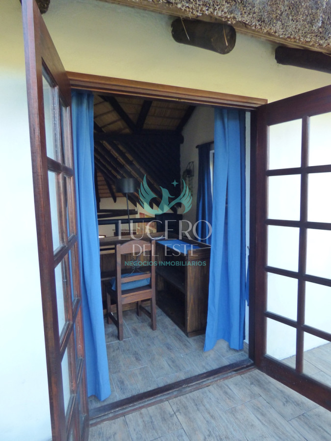 Casa ID.777 - Vendo Casa 3 Dorm 2 Baños más 2 dtos de 1 Dorm