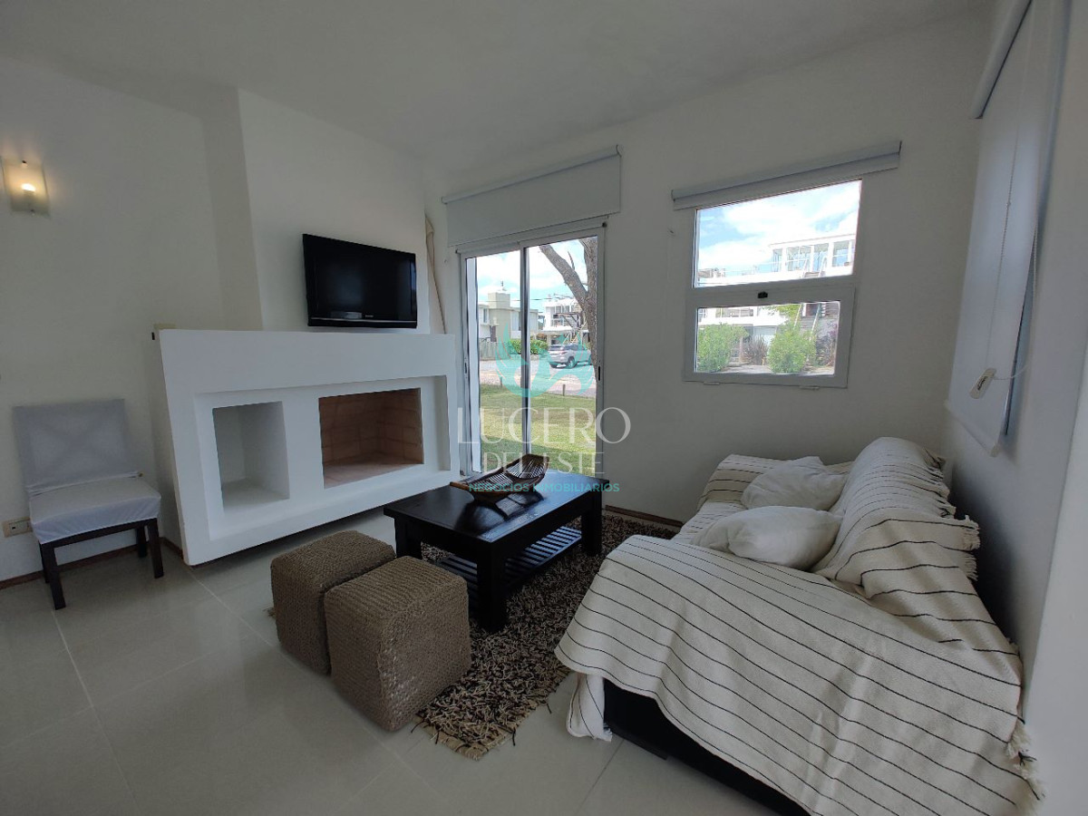 Casa ID.152 - Alquilo Casa en Manantiales 2 Dorm  baño