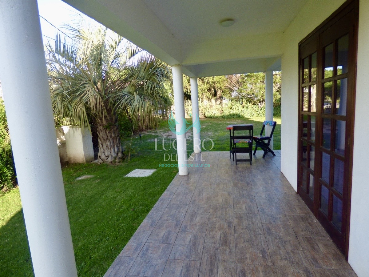 Casa ID.777 - Vendo Casa 3 Dorm 2 Baños más 2 dtos de 1 Dorm