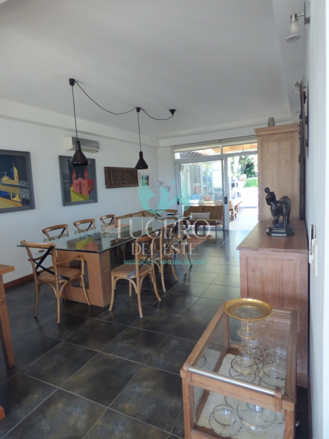 Casa ID.248 - Vendo Casa 6 Dorm 7 Baños Exclusiva, Frente al Mar