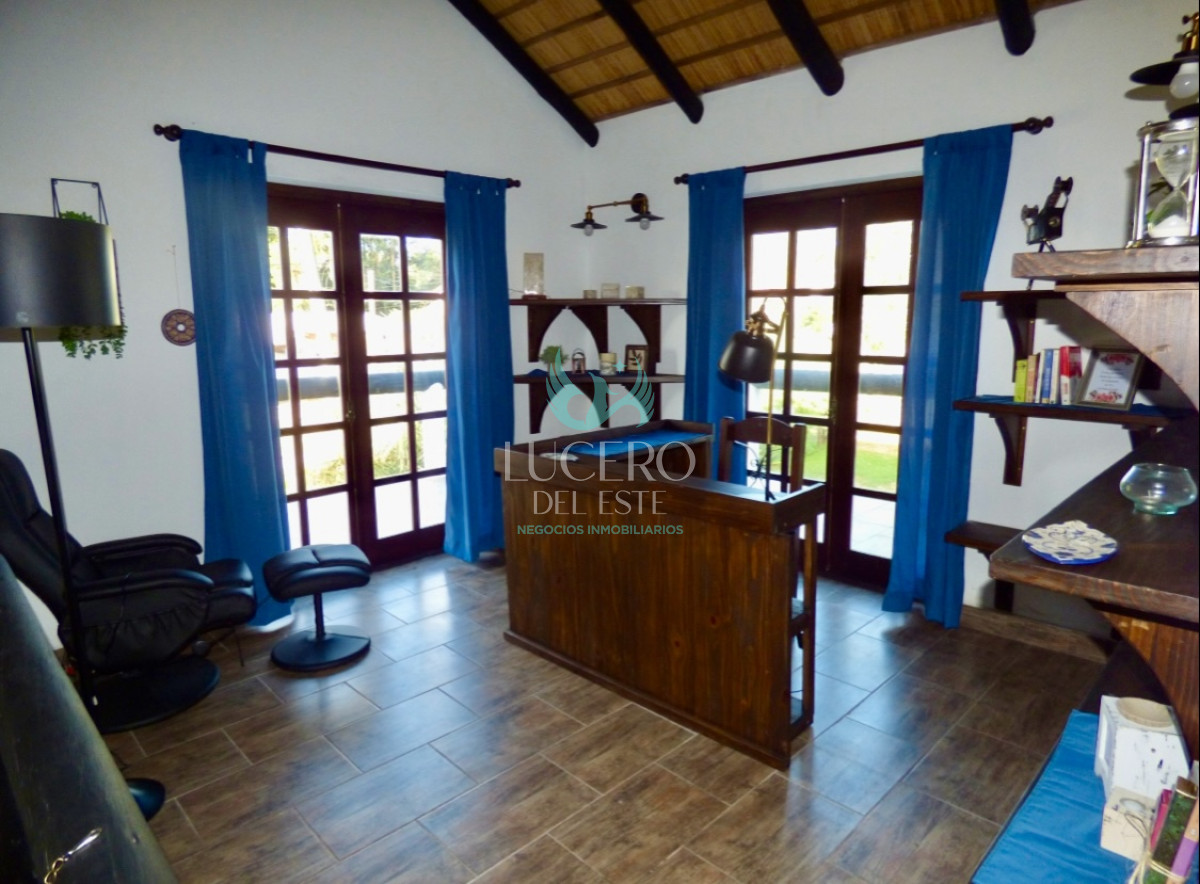 Casa ID.777 - Vendo Casa 3 Dorm 2 Baños más 2 dtos de 1 Dorm