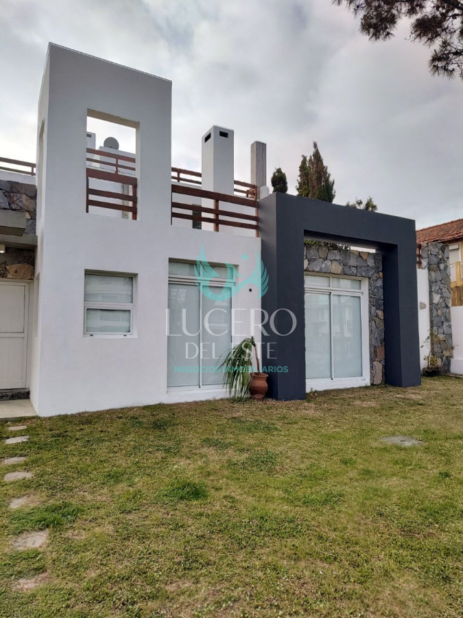 Casa ID.152 - Alquilo Casa en Manantiales 2 Dorm  baño