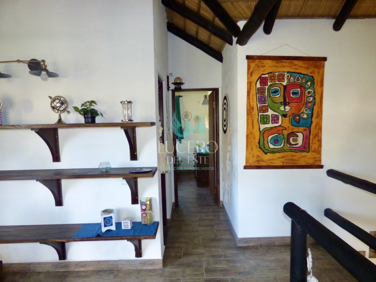 Casa ID.777 - Vendo Casa 3 Dorm 2 Baños más 2 dtos de 1 Dorm