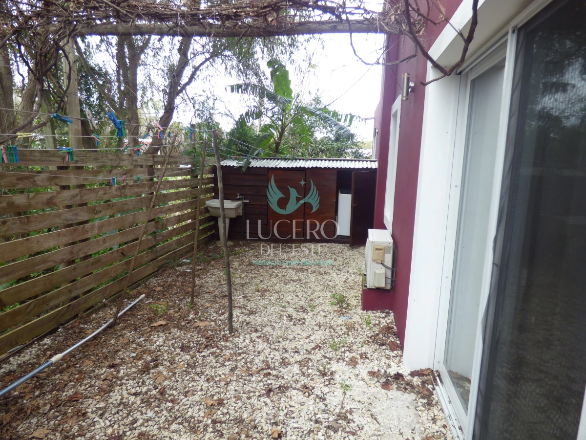 Casa ID.1541 - ALQUILO casa de 3 Dorm en el Tesoro