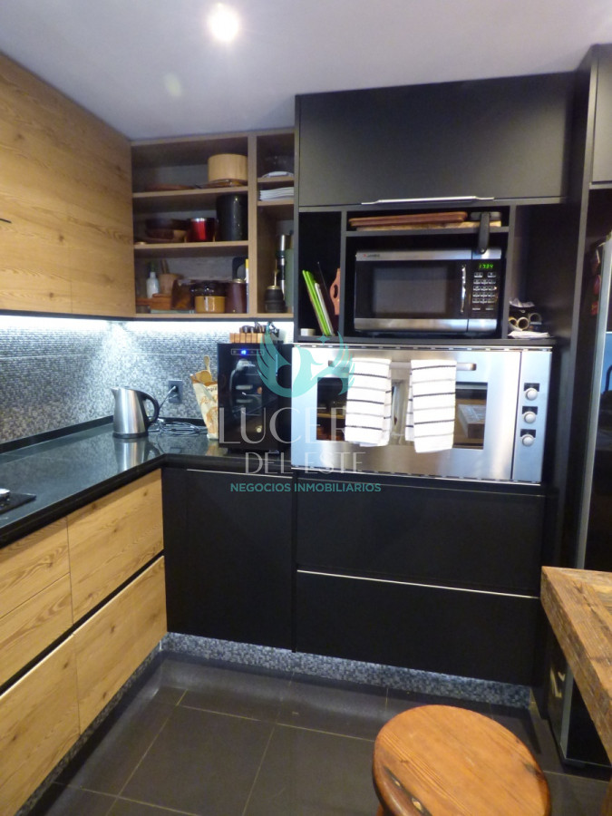 Casa ID.248 - Vendo Casa 6 Dorm 7 Baños Exclusiva, Frente al Mar