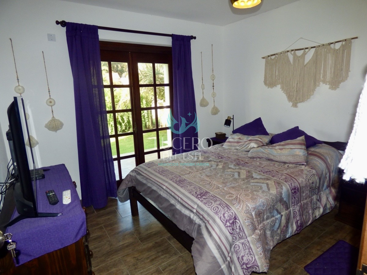 Casa ID.777 - Vendo Casa 3 Dorm 2 Baños más 2 dtos de 1 Dorm