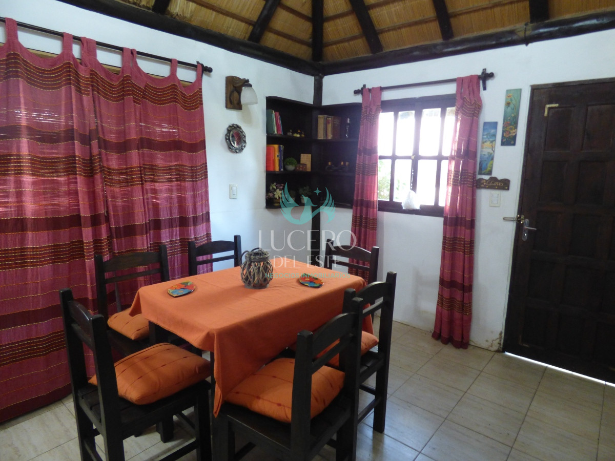 Casa ID.777 - Vendo Casa 3 Dorm 2 Baños más 2 dtos de 1 Dorm