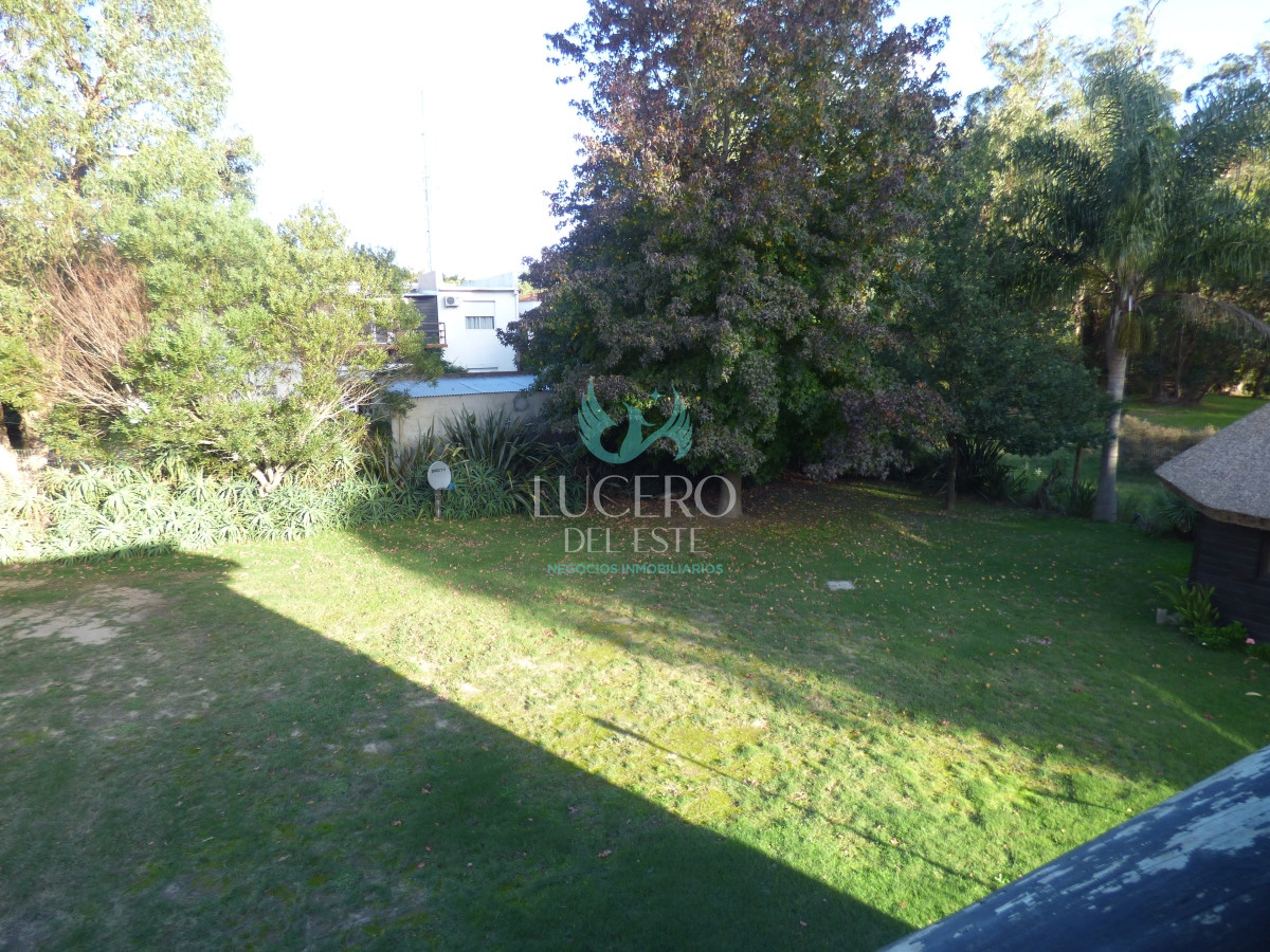 Casa ID.777 - Vendo Casa 3 Dorm 2 Baños más 2 dtos de 1 Dorm