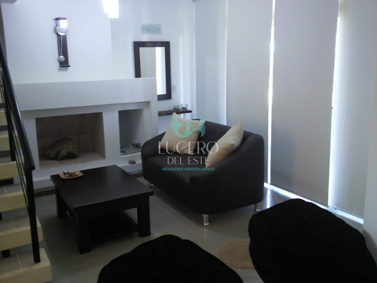 Casa ID.226 - Alquilo casa de 3 Dormitorios en Colinas de Manantiales 