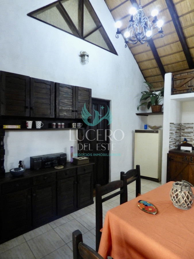 Casa ID.777 - Vendo Casa 3 Dorm 2 Baños más 2 dtos de 1 Dorm