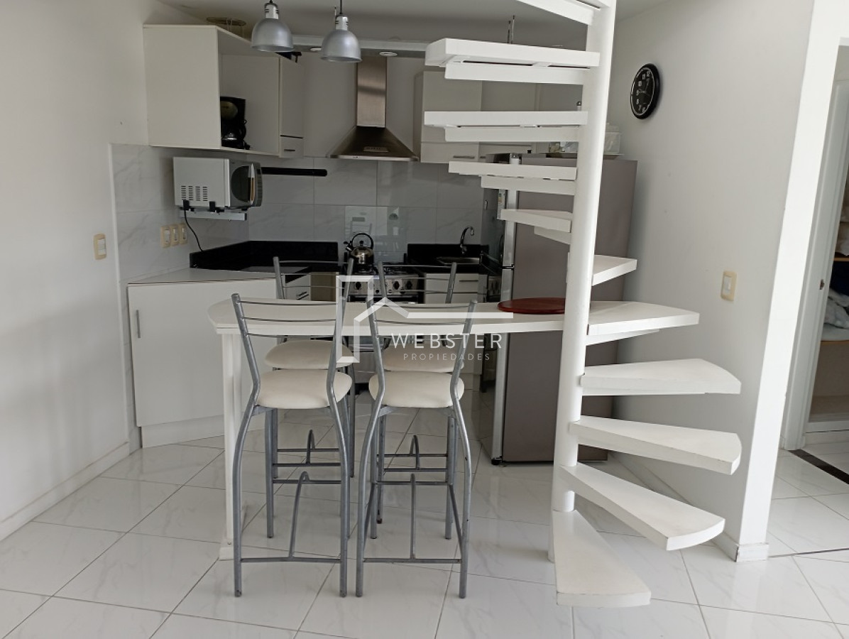 Apartamento ID.2047 - Amplio apartamento 2 dormitorios, 2 baños, vista a la mansa