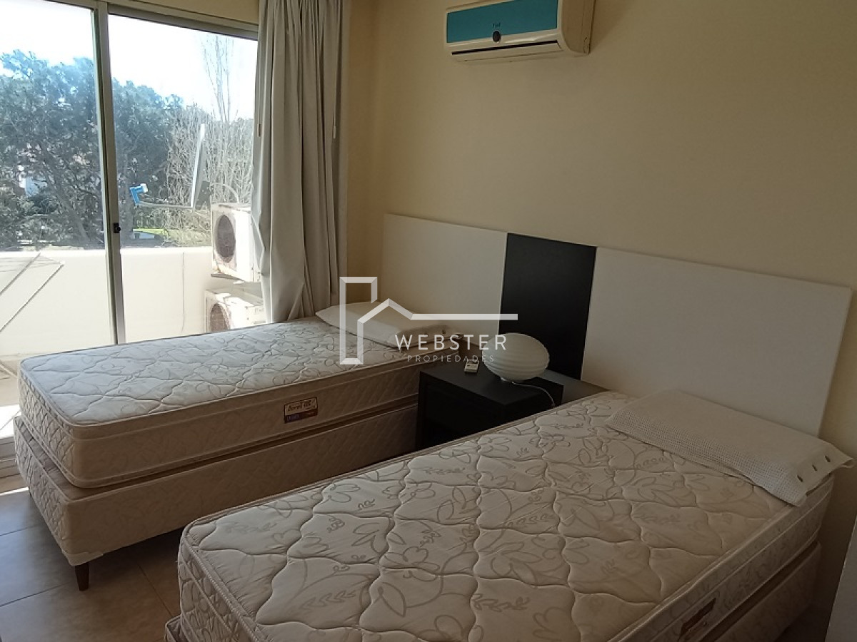 Apartamento ID.2048 - Apartamento en Punta del Este, Pinares