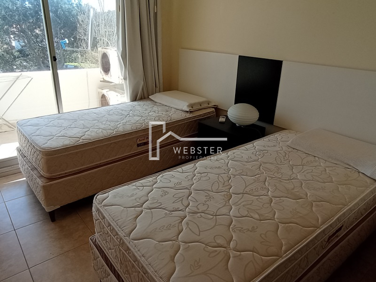 Apartamento ID.2048 - Apartamento en Punta del Este, Pinares