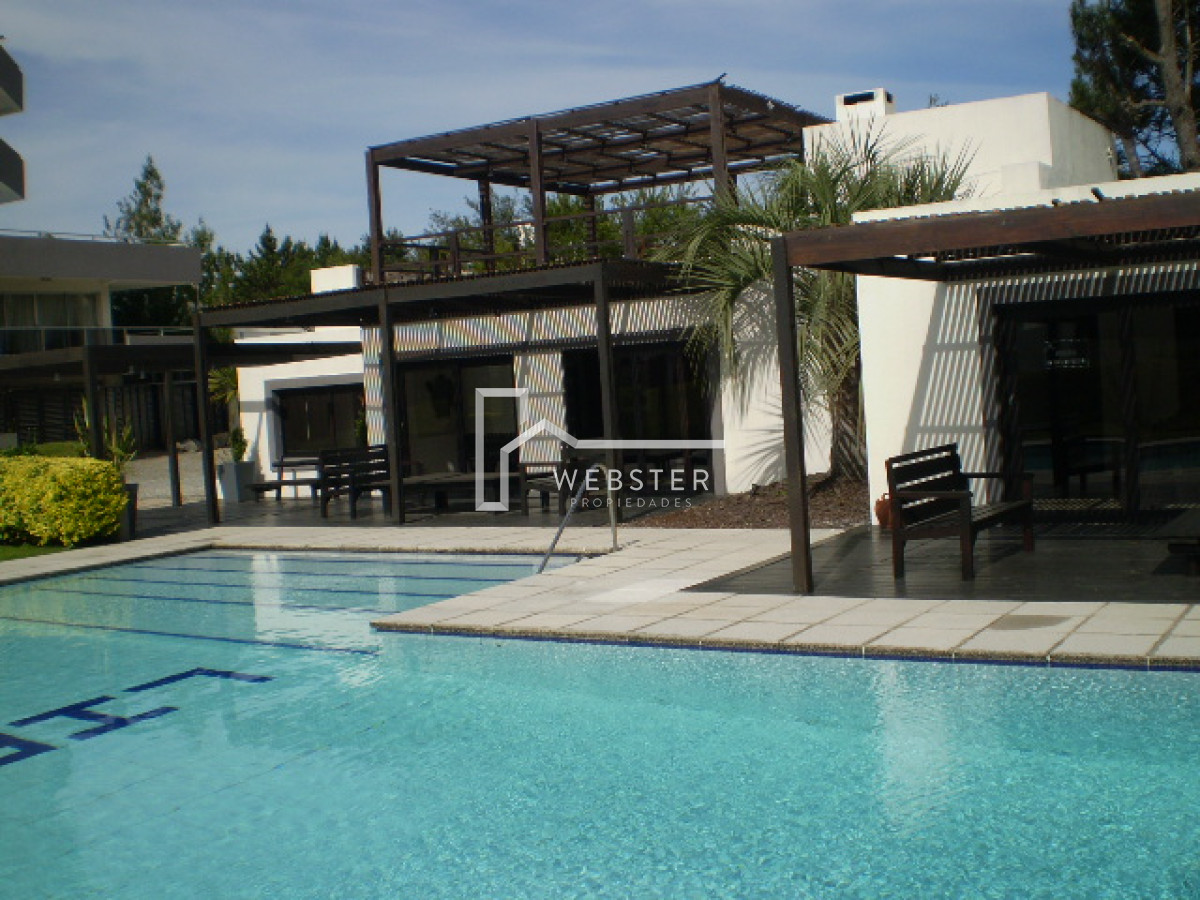 Apartamento ID.2048 - Apartamento en Punta del Este, Pinares