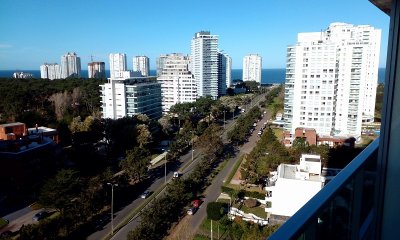 Venta apto en Roosevelt