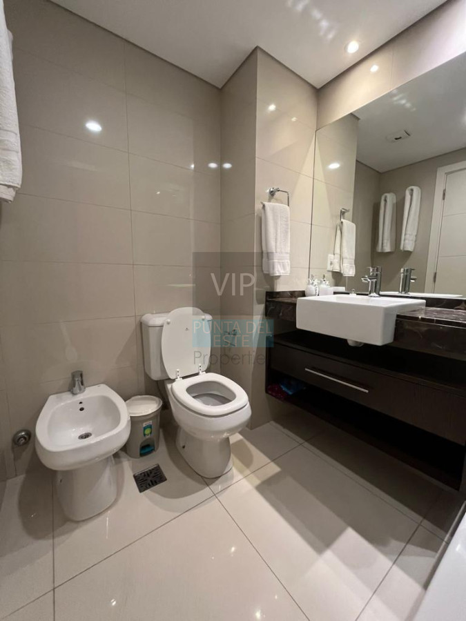 Apartamento ID.2184 - Venta apartamento 2 dormitorios y 2 baños playa mansa