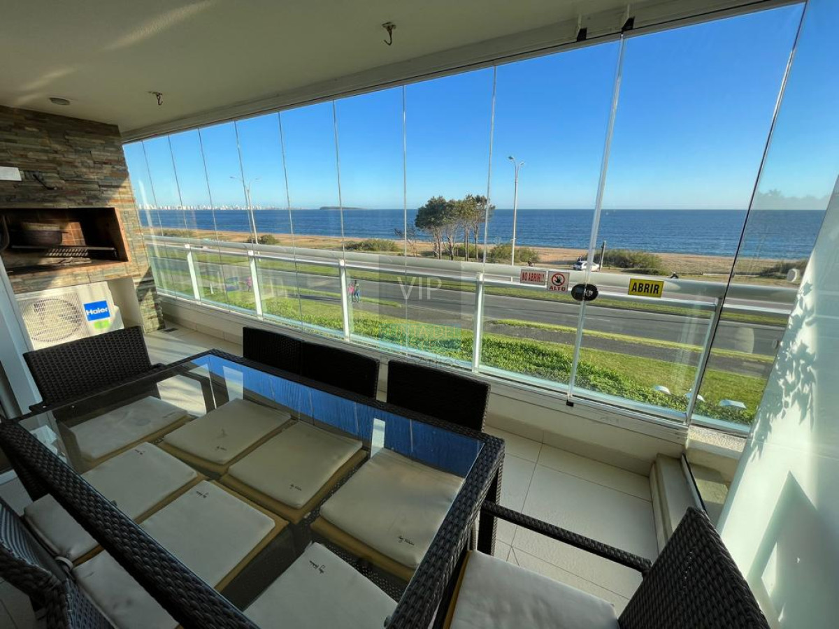 Apartamento ID.2184 - Venta apartamento 2 dormitorios y 2 baños playa mansa