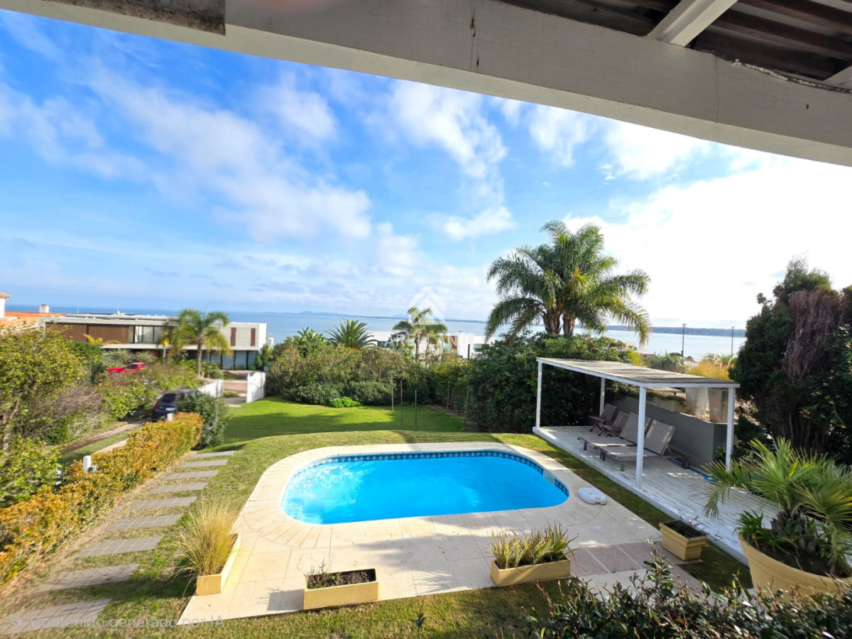 Casa ID.6583 - Venta casa 4 dormitorios Punta Ballena 
