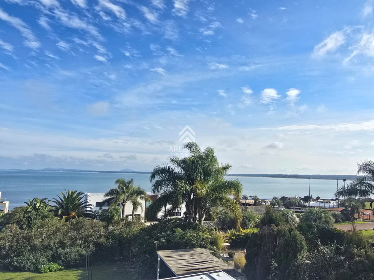 Casa ID.6583 - Venta casa 4 dormitorios Punta Ballena 