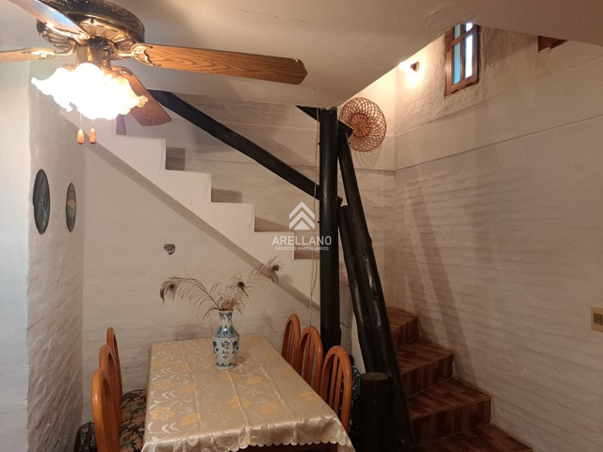Casa ID.3780 - Venta casa 4 dormitorios Lausana 