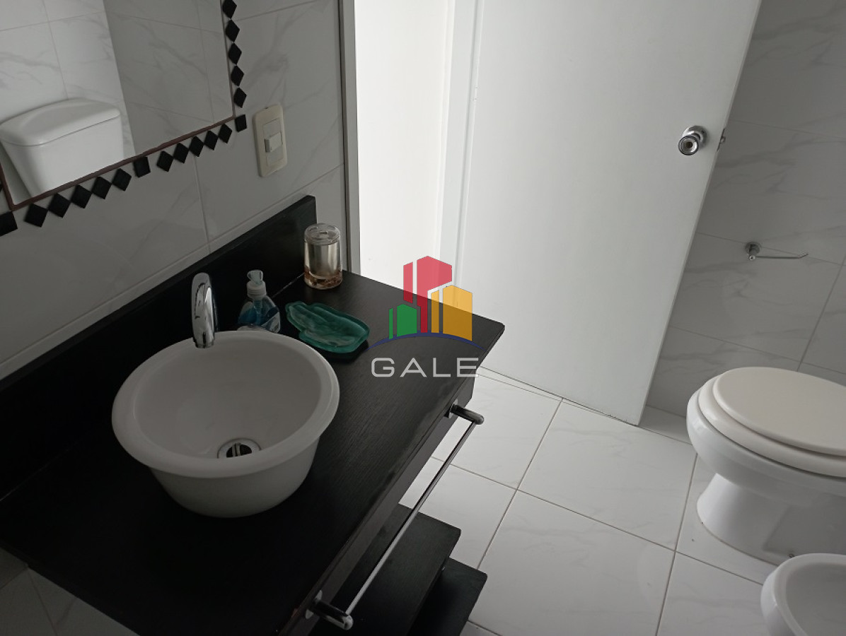 Apartamento ID.2118 - Amplio apartamento 2 dormitorios, 2 baños, vista a la mansa