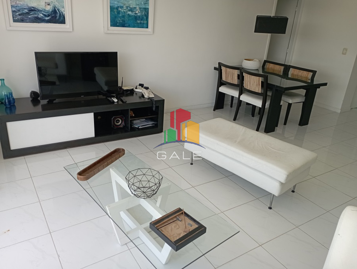 Apartamento ID.2118 - Amplio apartamento 2 dormitorios, 2 baños, vista a la mansa