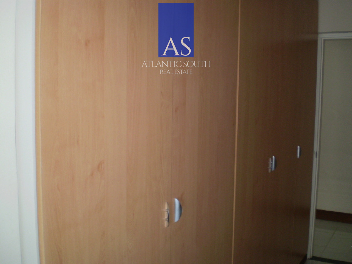 Apartamento ID.4654 - Apartamento moderno 3 dormitorios frente al mar primera línea Playa Mansa Pinares Punta del Este