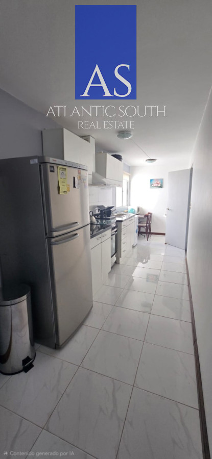 Apartamento ID.4496 - Apartamento 3 dormitorios frente al mar Playa Mansa Pinares moderno con cochera