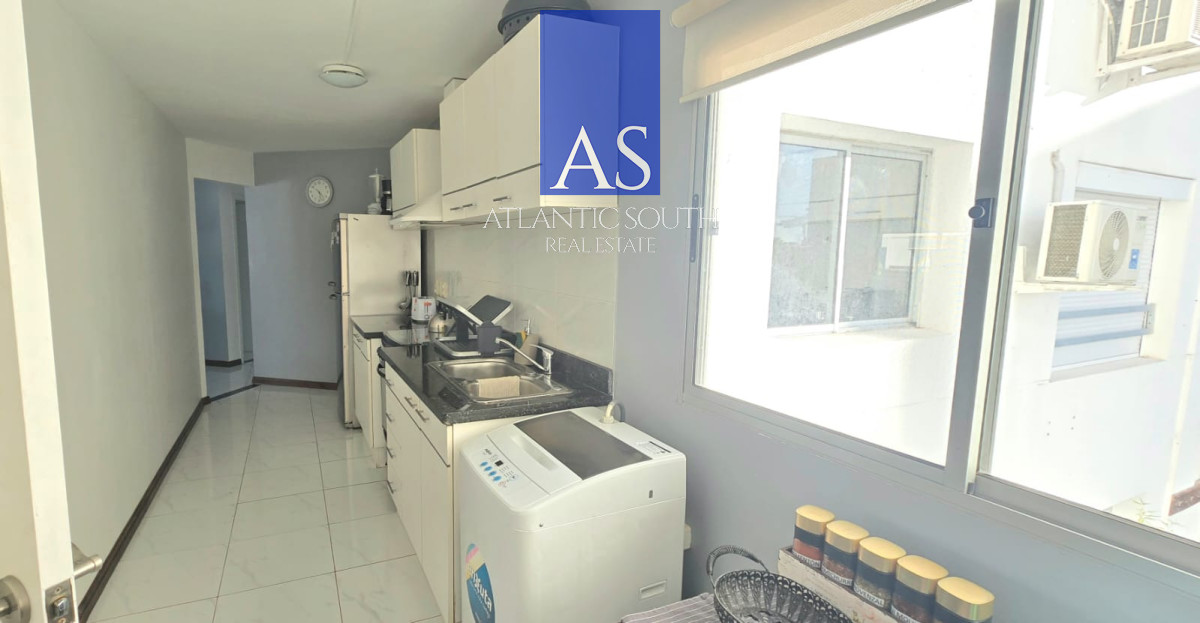 Apartamento ID.4496 - Apartamento 3 dormitorios frente al mar Playa Mansa Pinares moderno con cochera