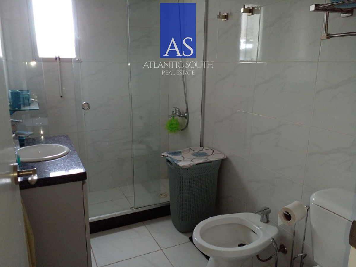 Apartamento ID.4654 - Apartamento moderno 3 dormitorios frente al mar primera línea Playa Mansa Pinares Punta del Este