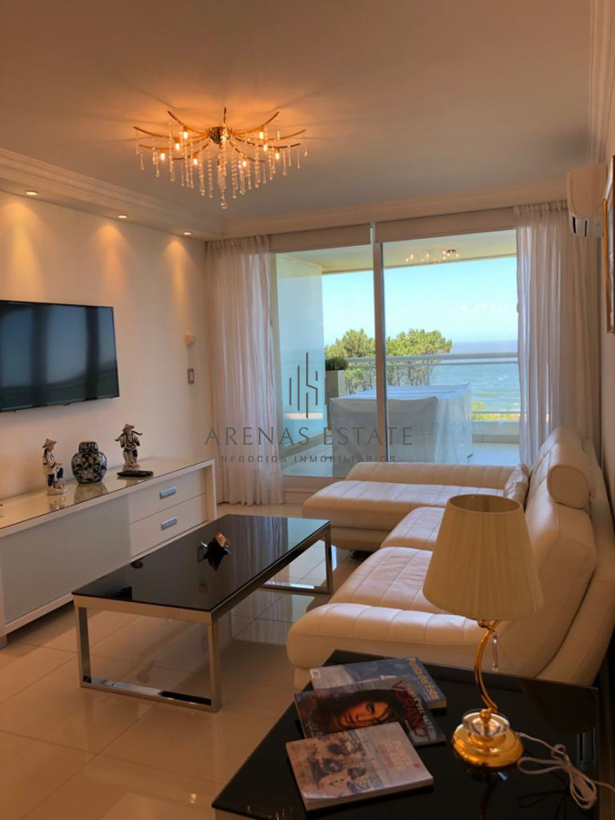 Apartamento ID.3356 - Apartamento en venta de 3 dormitorios en Punta del Este 