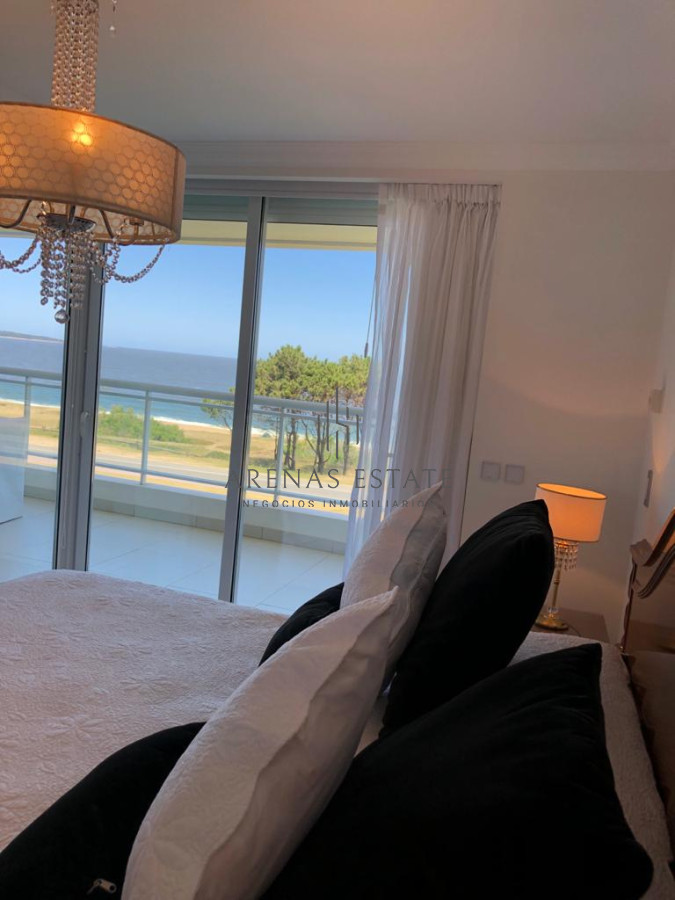 Apartamento ID.3356 - Apartamento en venta de 3 dormitorios en Punta del Este 
