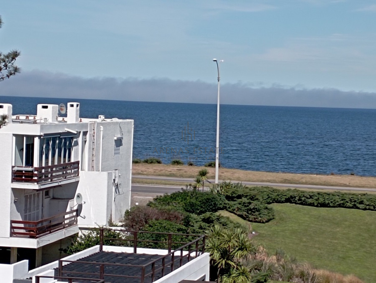 Apartamento ID.3271 - Amplio apartamento 2 dormitorios, 2 baños, vista a la mansa