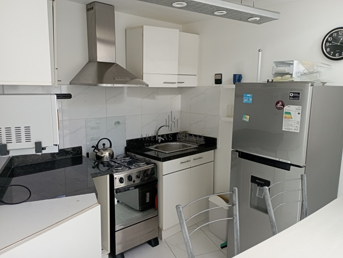 Apartamento ID.3271 - Amplio apartamento 2 dormitorios, 2 baños, vista a la mansa