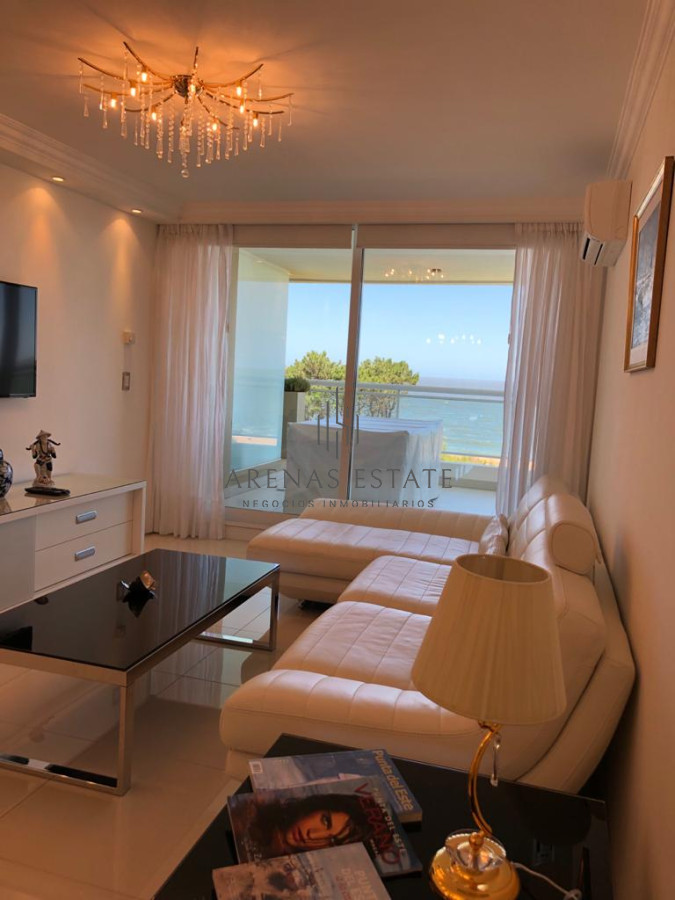 Apartamento ID.3356 - Apartamento en venta de 3 dormitorios en Punta del Este 