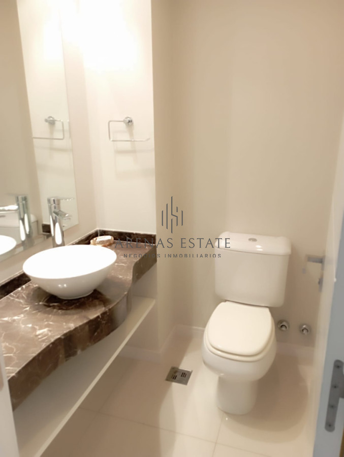 Apartamento ID.3356 - Apartamento en venta de 3 dormitorios en Punta del Este 