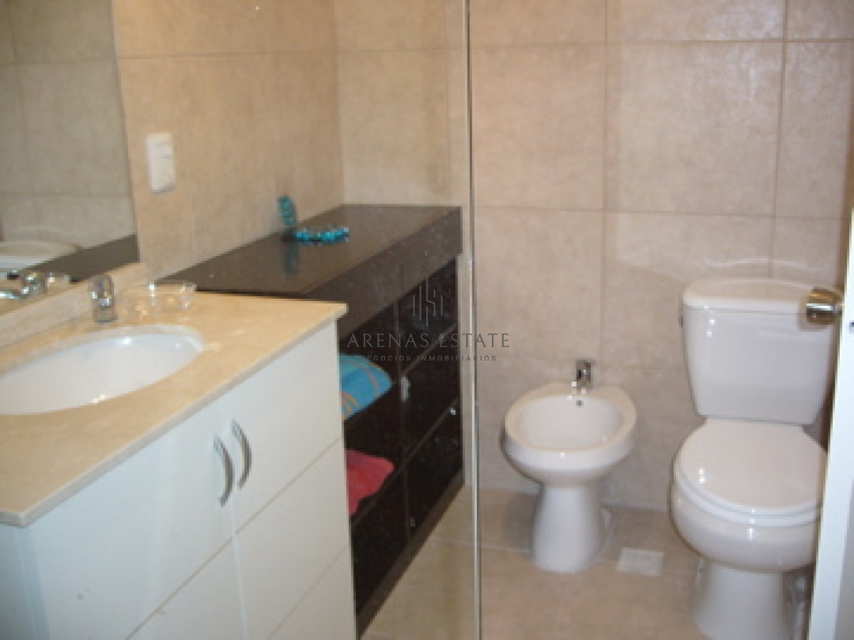 Apartamento ID.1992 - Apartamento en venta  primera linea de la Mansa , Punta del Este
