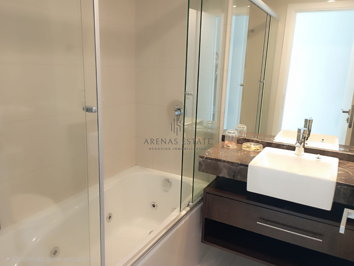 Apartamento ID.3356 - Apartamento en venta de 3 dormitorios en Punta del Este 