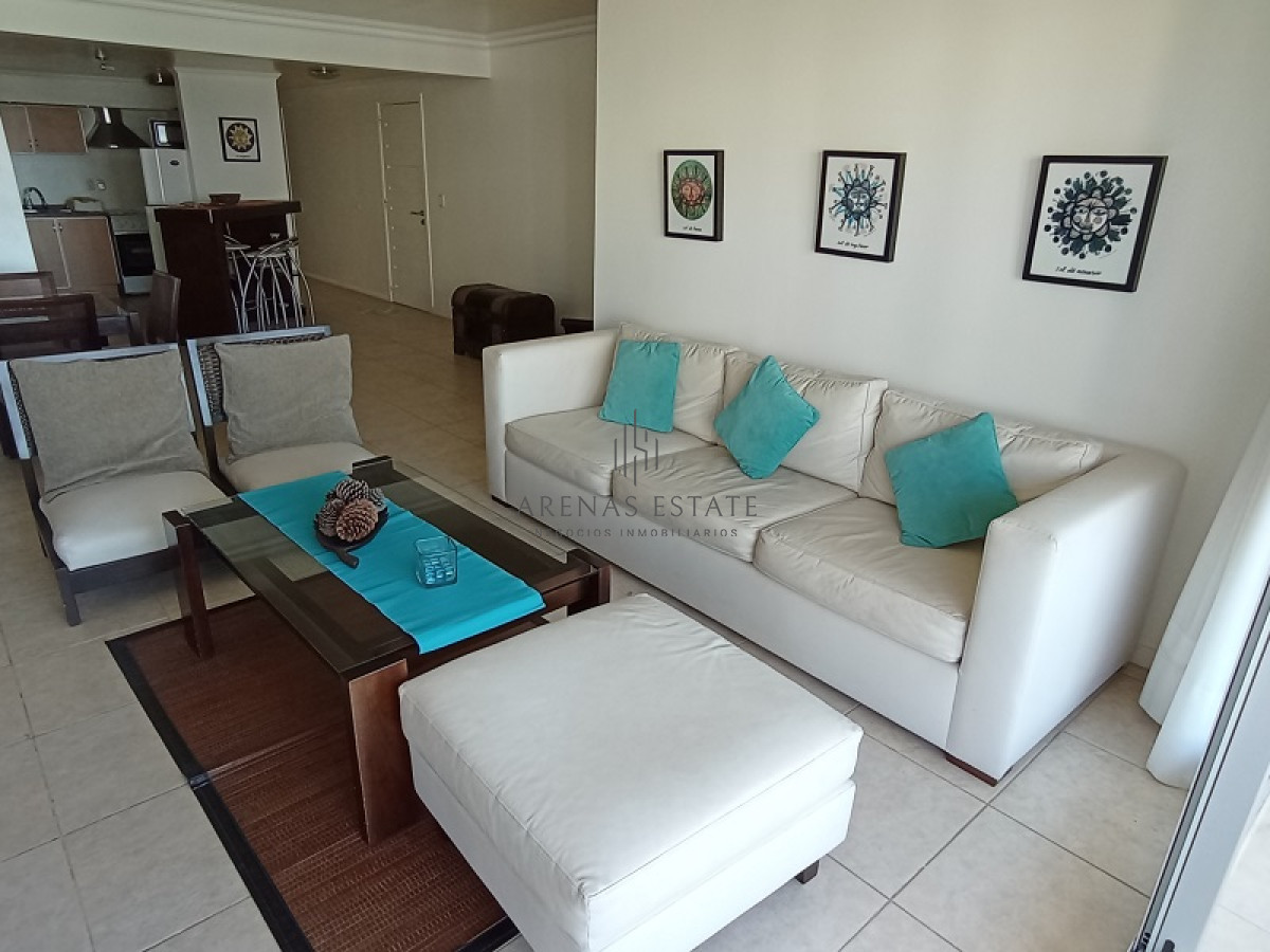 Apartamento ID.1992 - Apartamento en venta  primera linea de la Mansa , Punta del Este