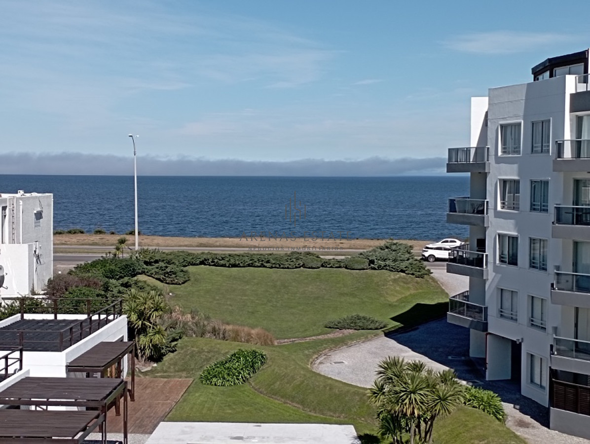 Apartamento ID.3271 - Amplio apartamento 2 dormitorios, 2 baños, vista a la mansa