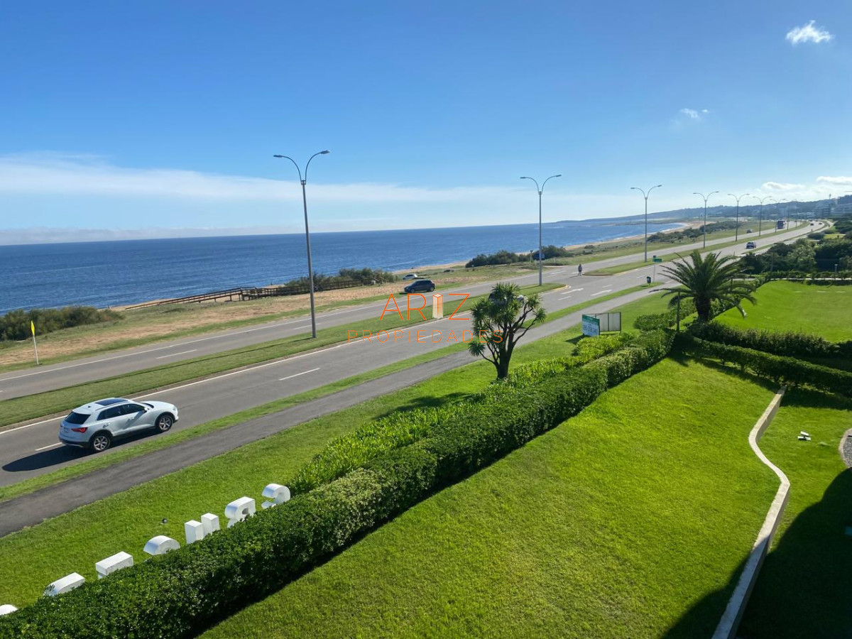 Apartamento ID.1981 - Apartamento 2 dormitorios y 2 baños playa mansa