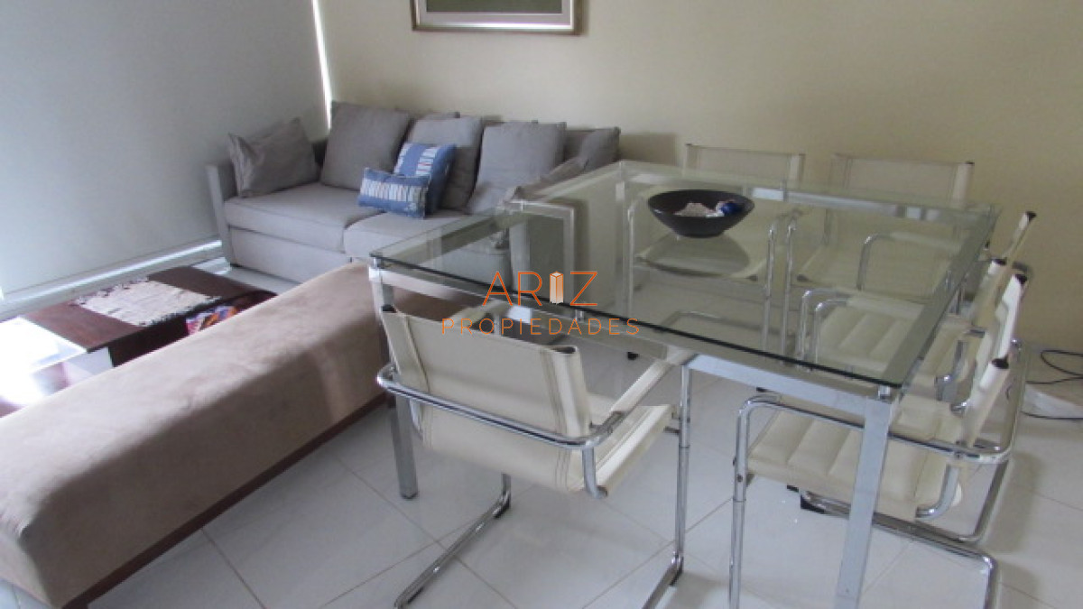 Apartamento ID.2251 - Venta apartamento 2 dormitorios 1 baño planta baja primera linea mansa