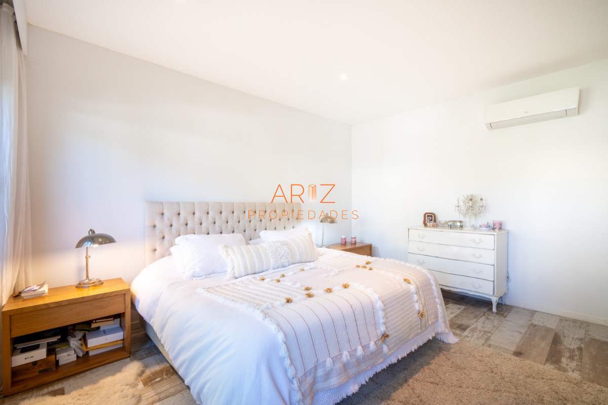 Casa ID.2365 - Hermosa residencia en uno de los barrios privados más demandados. La Arbolada Ba