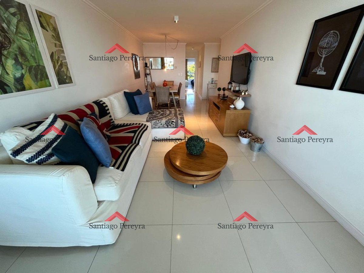 Apartamento ID.16429 - Apartamento 2 dormitorios y 2 baños playa mansa