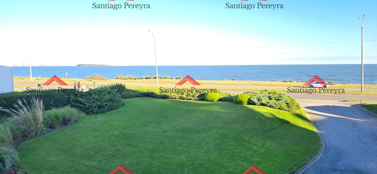 Apartamento ID.17115 - Si te gusta despertar en un departamento frente al mar con vistas al puerto e Isla Gorriti ésta es tu próxima inversión