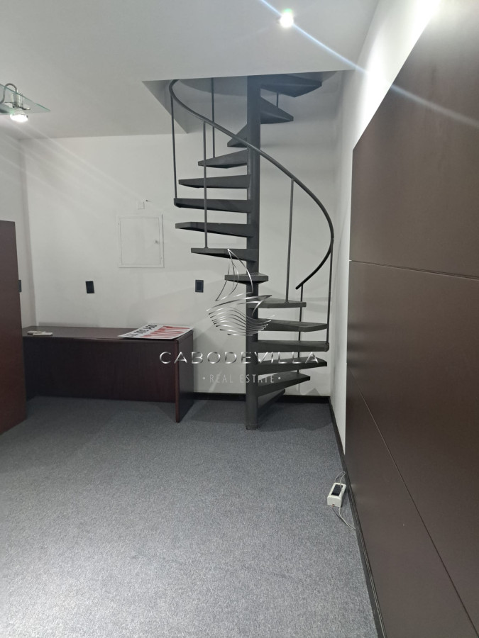 Local Comercial ID.601 - Venta y alquiler local comercial Punta del Esta 