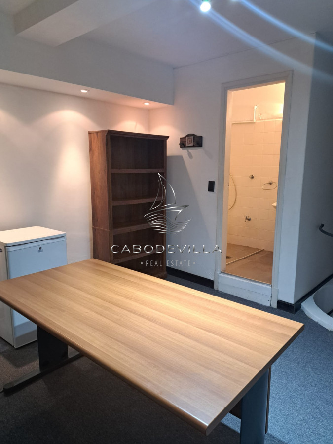 Local Comercial ID.601 - Venta y alquiler local comercial Punta del Esta 