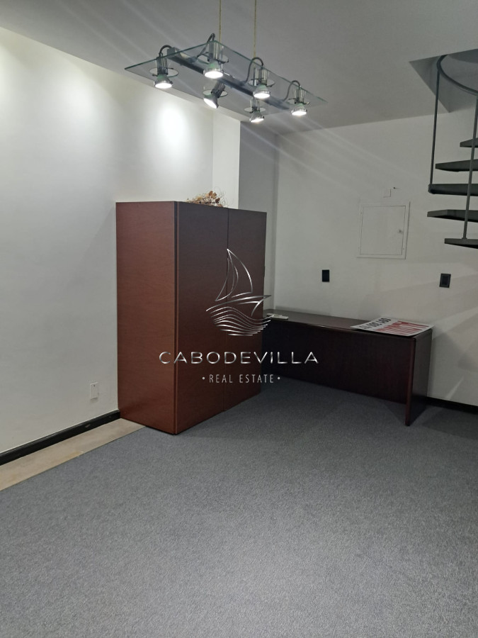 Local Comercial ID.601 - Venta y alquiler local comercial Punta del Esta 